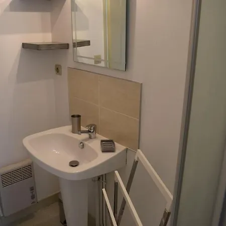 With 2 Bedrooms Feriehus Surtainville